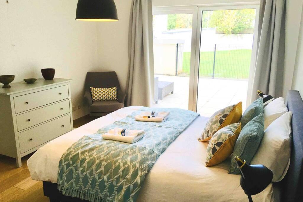 Large Family Retro Flat In City Center- Large Terrace & Garden View, Free Parking Luxembourg Exterior photo