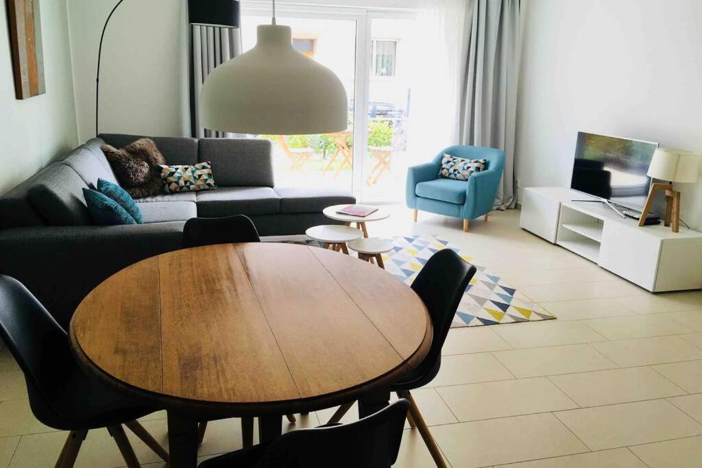 Large Family Retro Flat In City Center- Large Terrace & Garden View, Free Parking Luxembourg Exterior photo